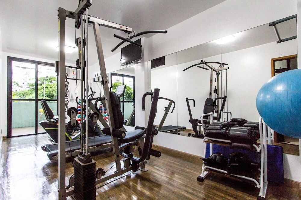 Ipanema 503 - Apart Hotel - Quadra da Praia com Piscina, Sauna, Academia e Garagem.