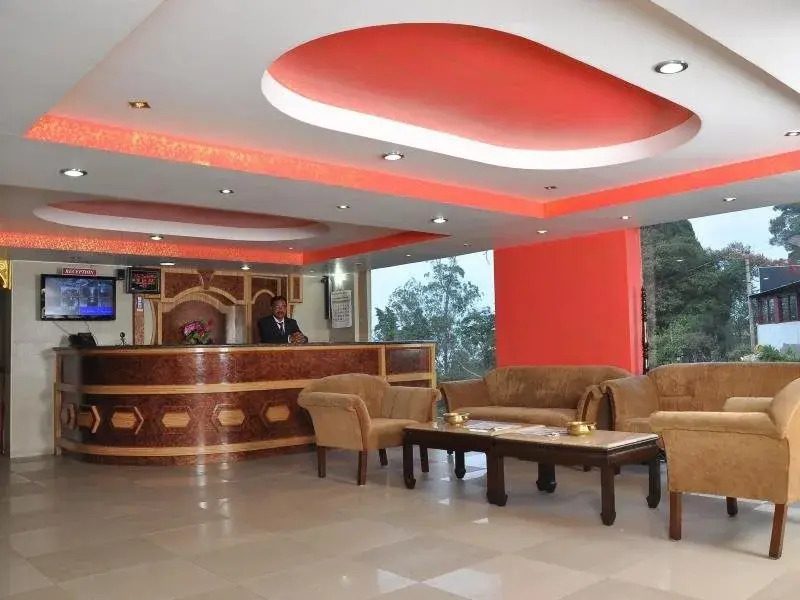 Hotel Grand Paradise Inn