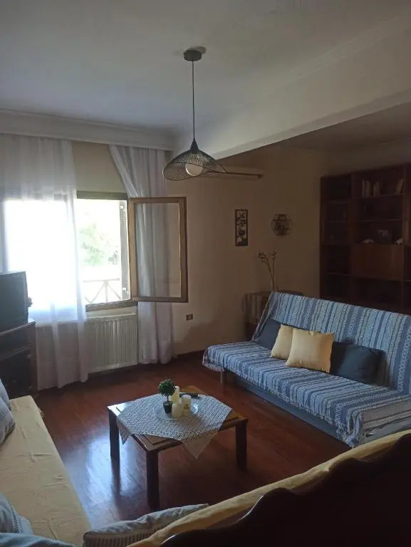 FAMILY'S HOUSE Near The Beach