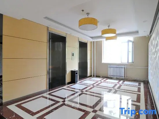 Qingdao Jinshancheng Business Hotel (Qingdao North Station Shuiqinggou Subway Station)