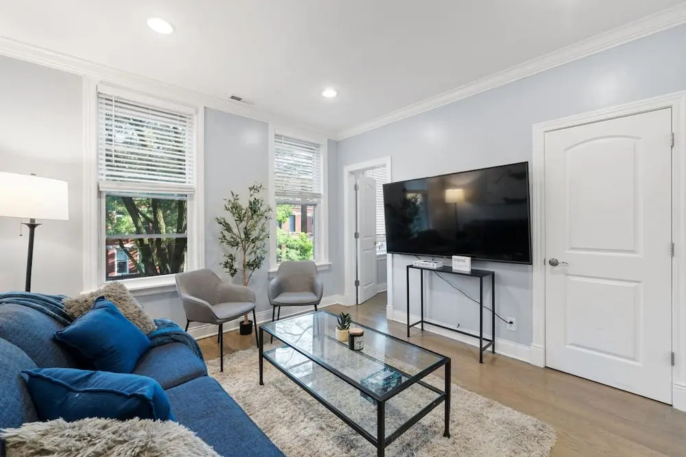 Stylish 2BR Urban Retreat in River West