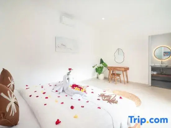 NEW 3BR Villa in Berawa w/ Private Pool Fast Wi-Fi