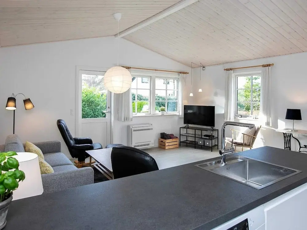 4 Person Holiday Home in Vaeggerlose