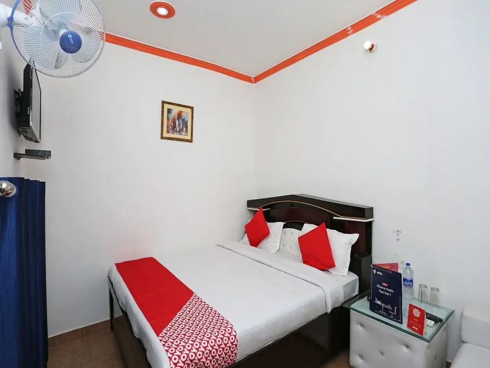 Hotel Dolly By OYO Rooms