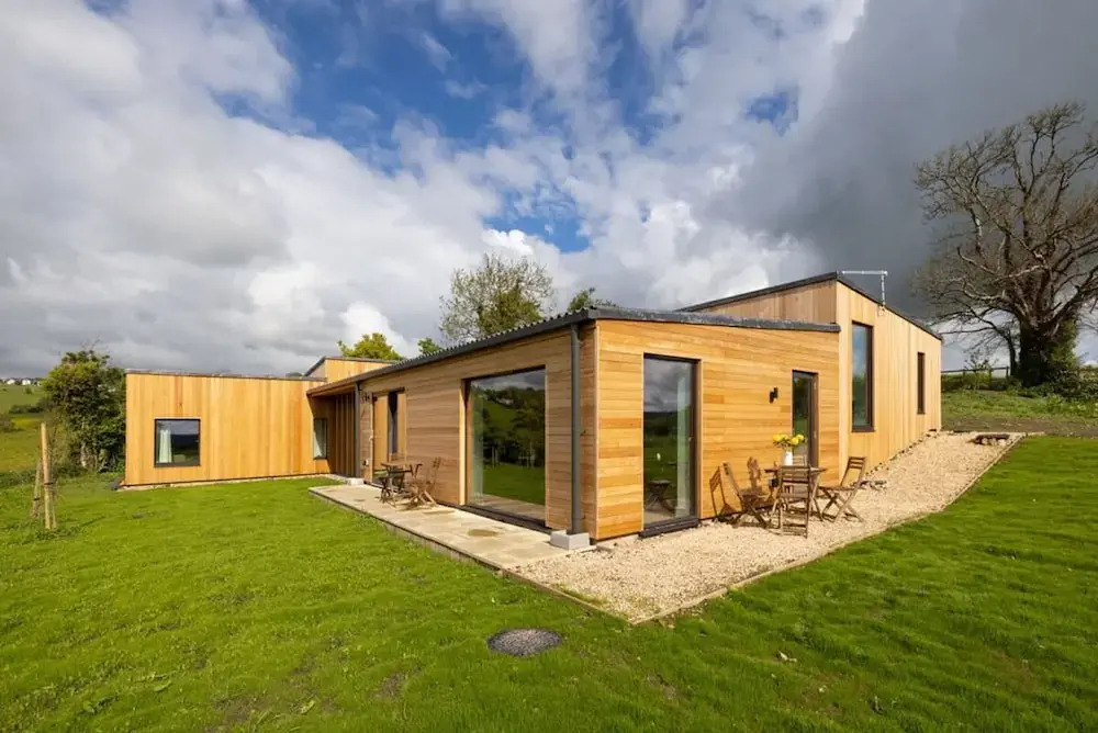 Stunning Home With Garden Panoramic Views
