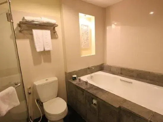 Harmoni One Convention Hotel & Service Apartments