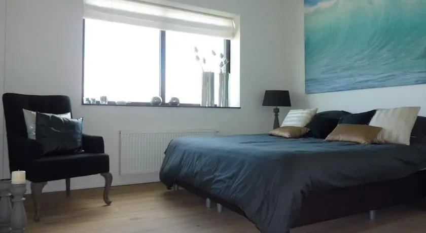 Apollo Residence