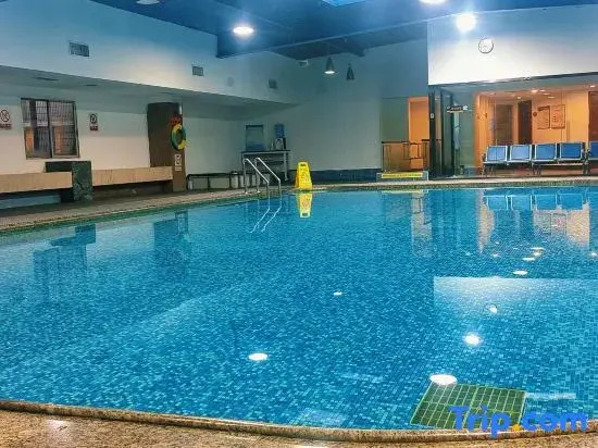 EZ Boomtel Yiyi Courtyard Hotel (Ningbo Old Bund Tianyi Square Store)