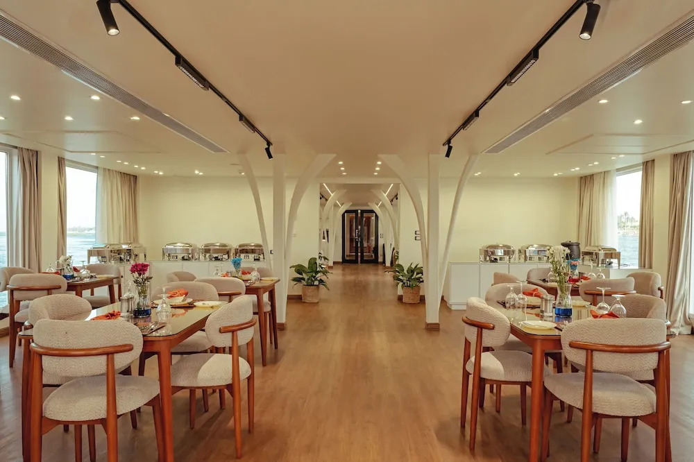 Hathor Ultra Luxury Dahabiya Cruise - Wednesday from Aswan 3 Nights