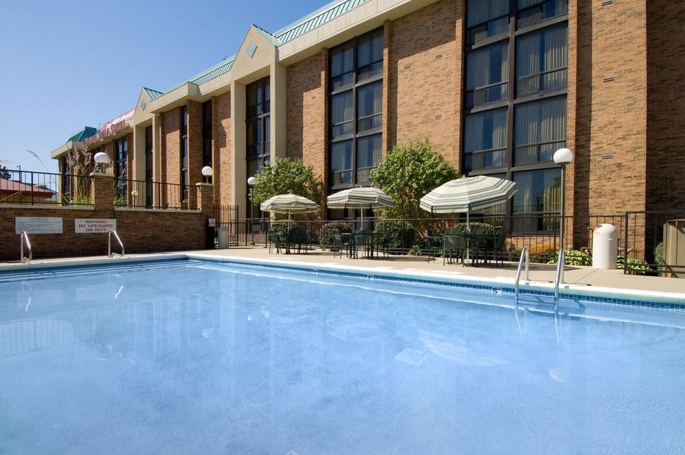 Drury Inn & Suites Kansas City Stadium- Kansas City