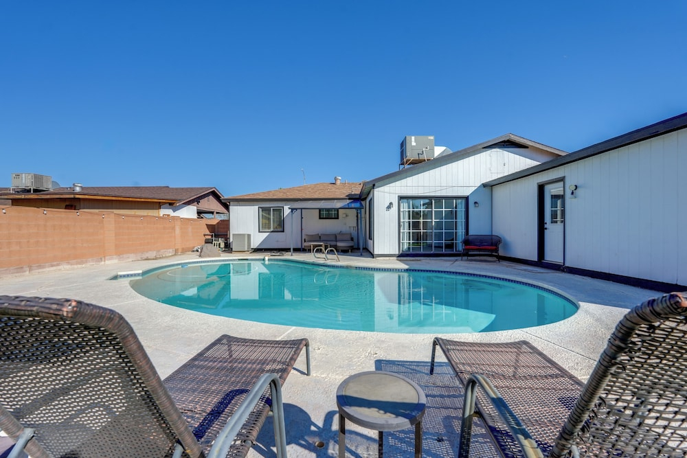 Stylish & Central Mesa Home With Private Pool!