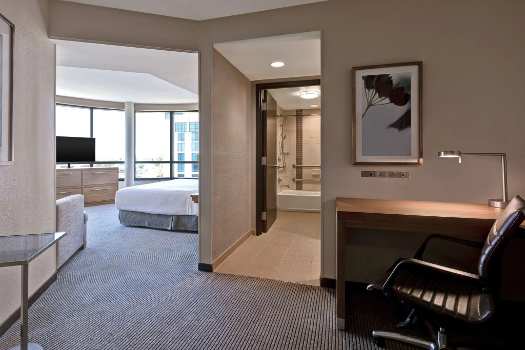 Hyatt Place Bloomington / Normal