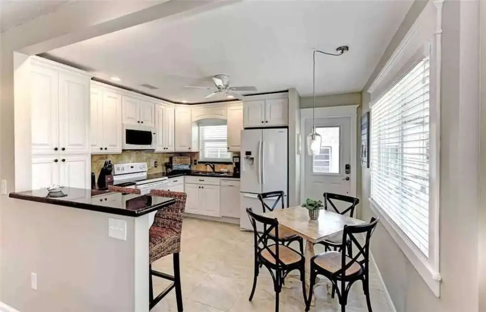 113 8th Street South Apartment 2