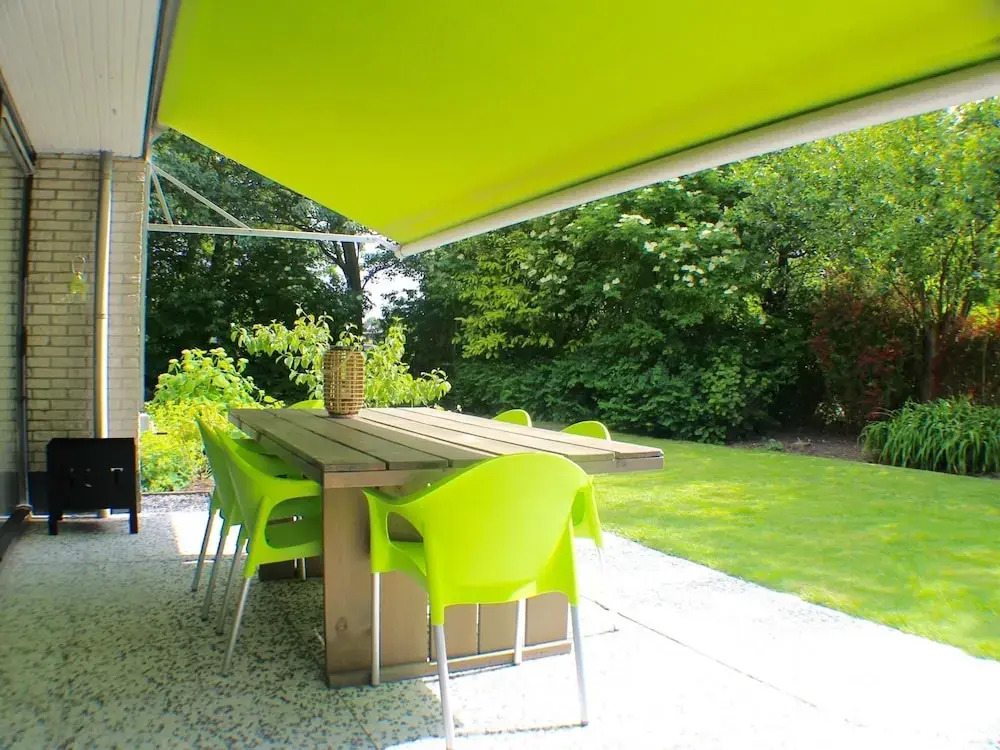 Bungalow near Veerse Meer with Private Garden