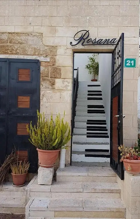 Rosana guest house