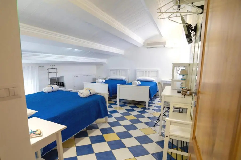 CASSIODORO SUITE B&B