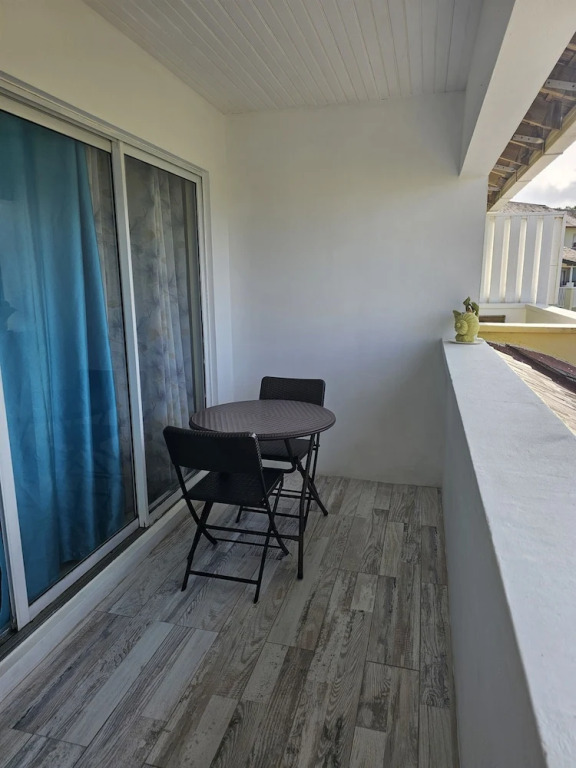 Apartment E6