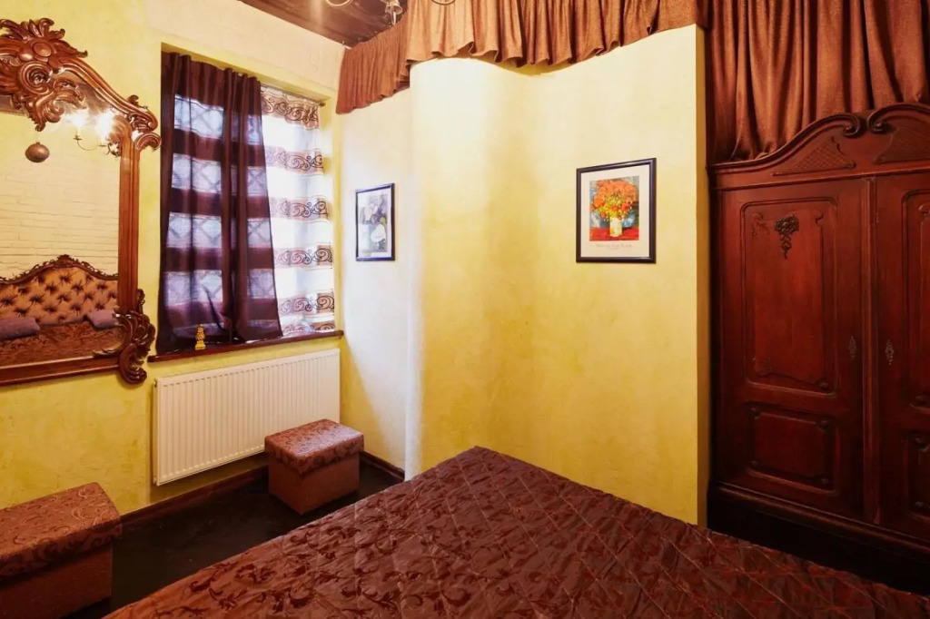 UKRAINIAN HOUSE апартаменти на Площі Ринок