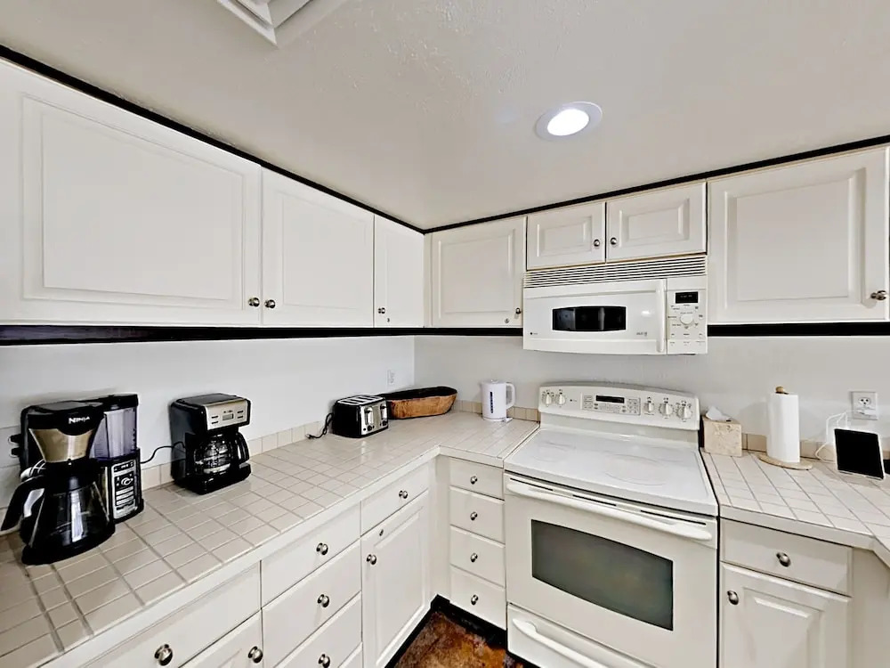 1415 Lowell Avenue Mountain Lodge Condo #362 3 Bedrooms 3 Bathrooms Co