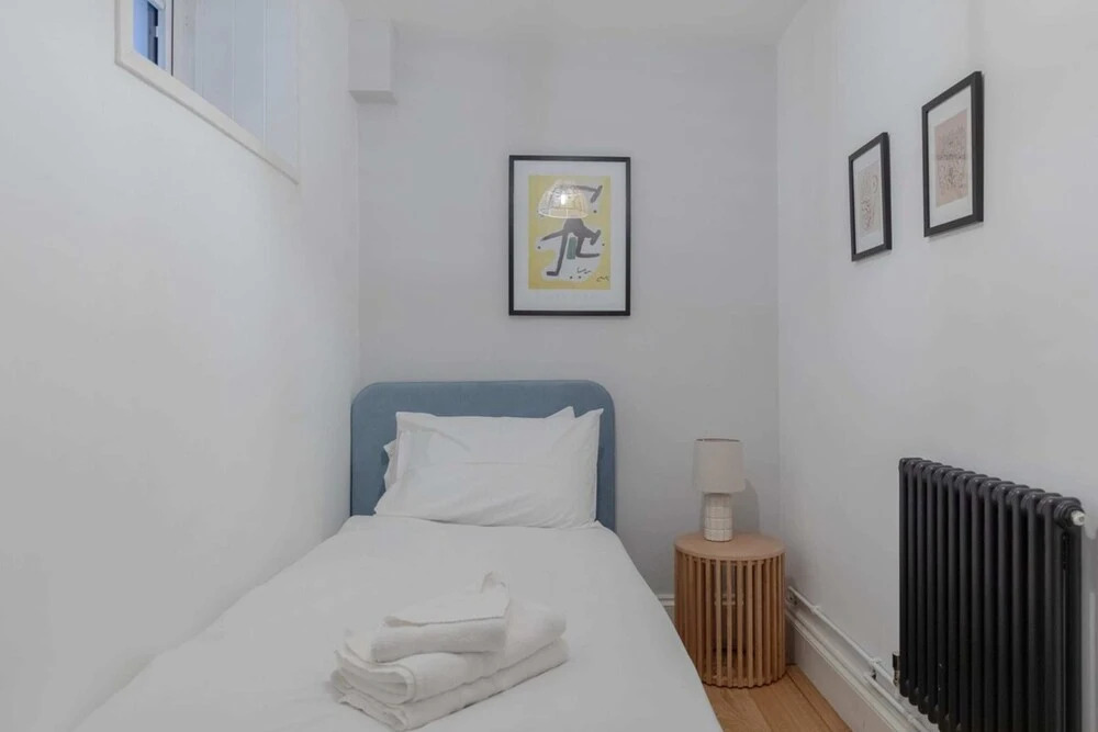 Newly Refurbished 2BD Flat - Wimbledon Village