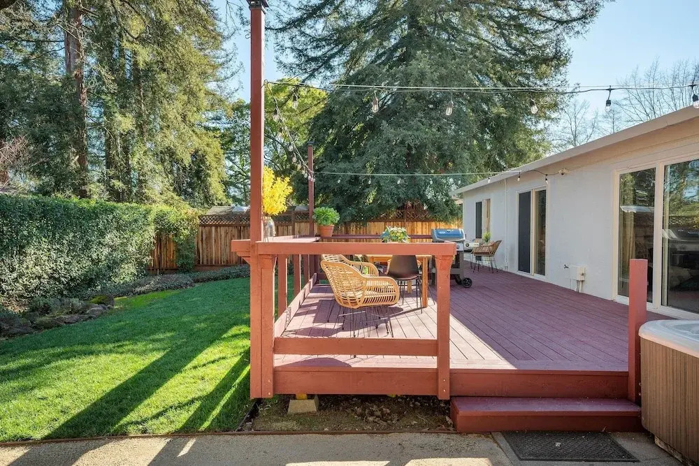 W/ Hot Tub & Detached Office, Modern 3br In Napa! 3 Bedroom Home by RedAwning