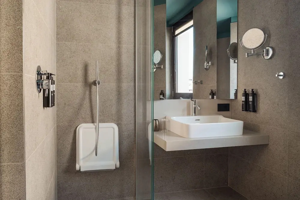 WANDERLUST HOTEL & APARTMENTS - SUITE & SPA - Bardolino, Lago di Garda - Verona