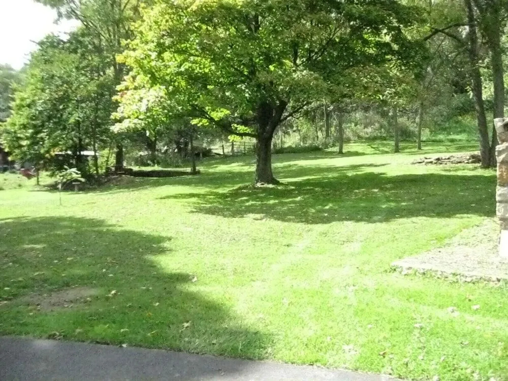 Shaw Mansion Inn