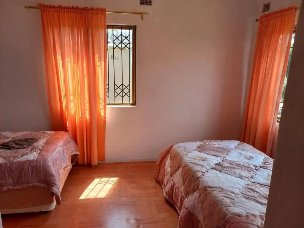 2 Bedroom Residential Home, Along the Coast.