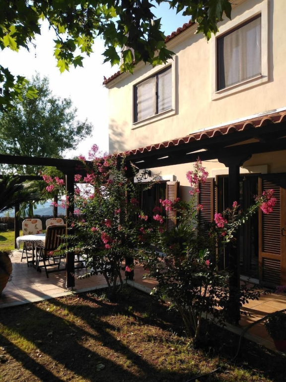 Gerania Villa