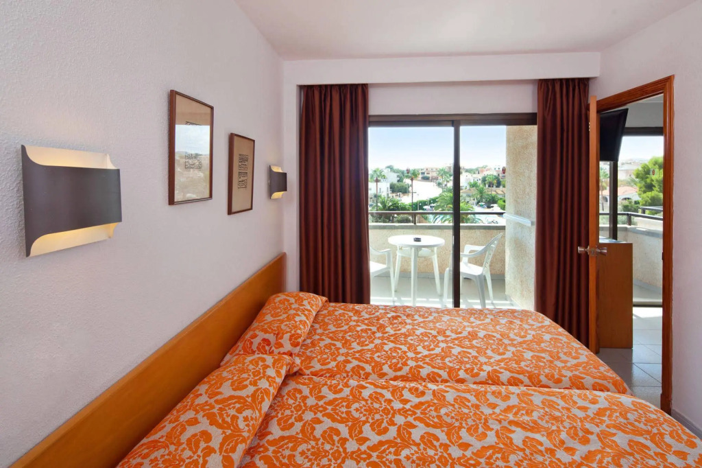 JS Portocolom Suites
