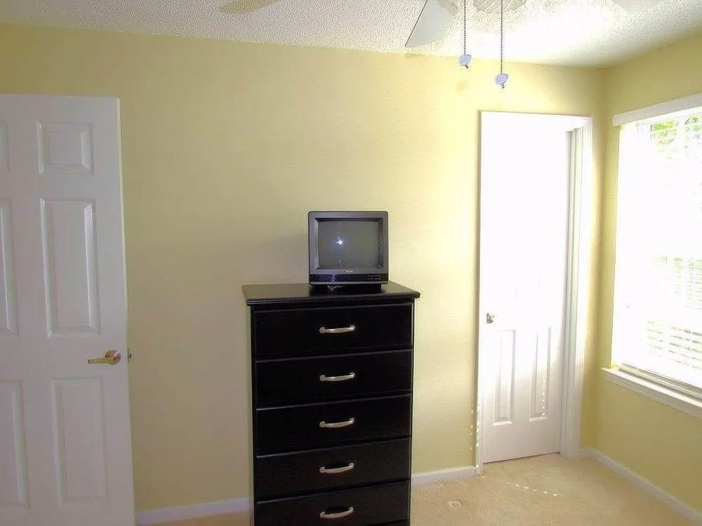 Broadway Station 1037 BLD 10 2 Br condo by RedAwning