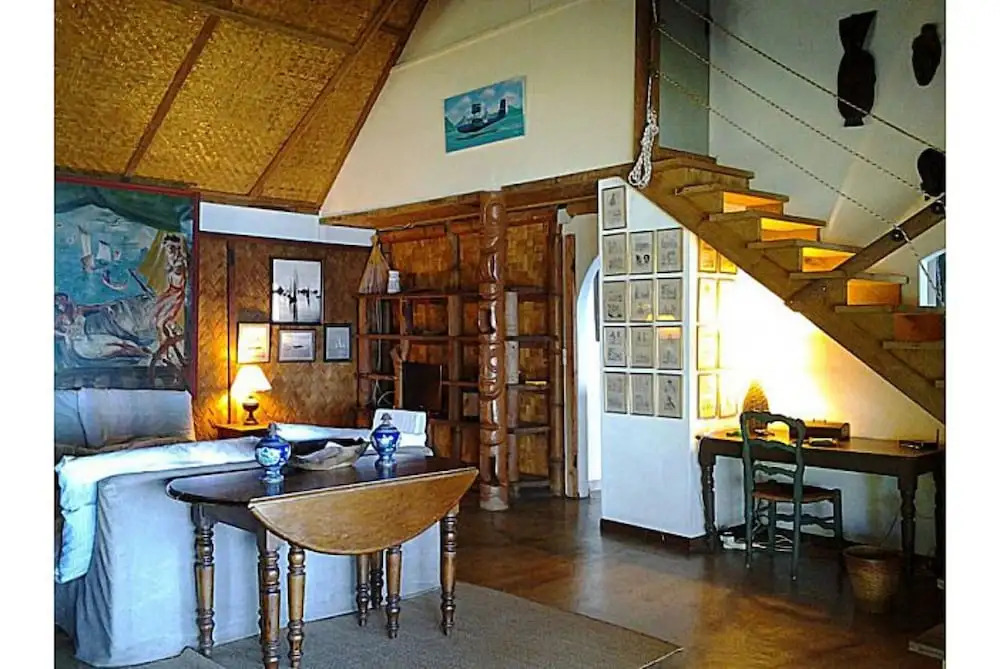Fare Upu beach front cottage - Moorea