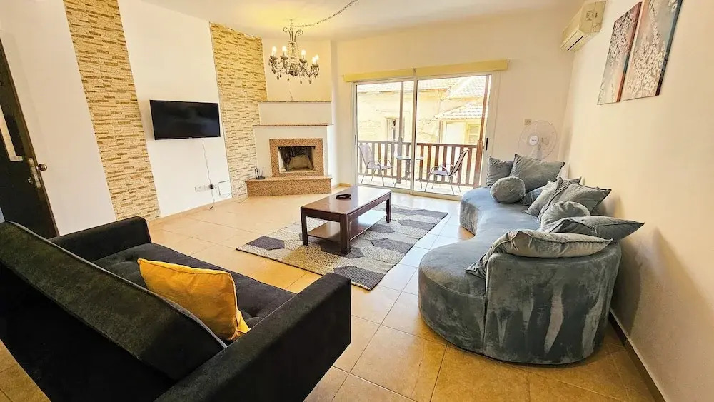 SKY Line City Apartment