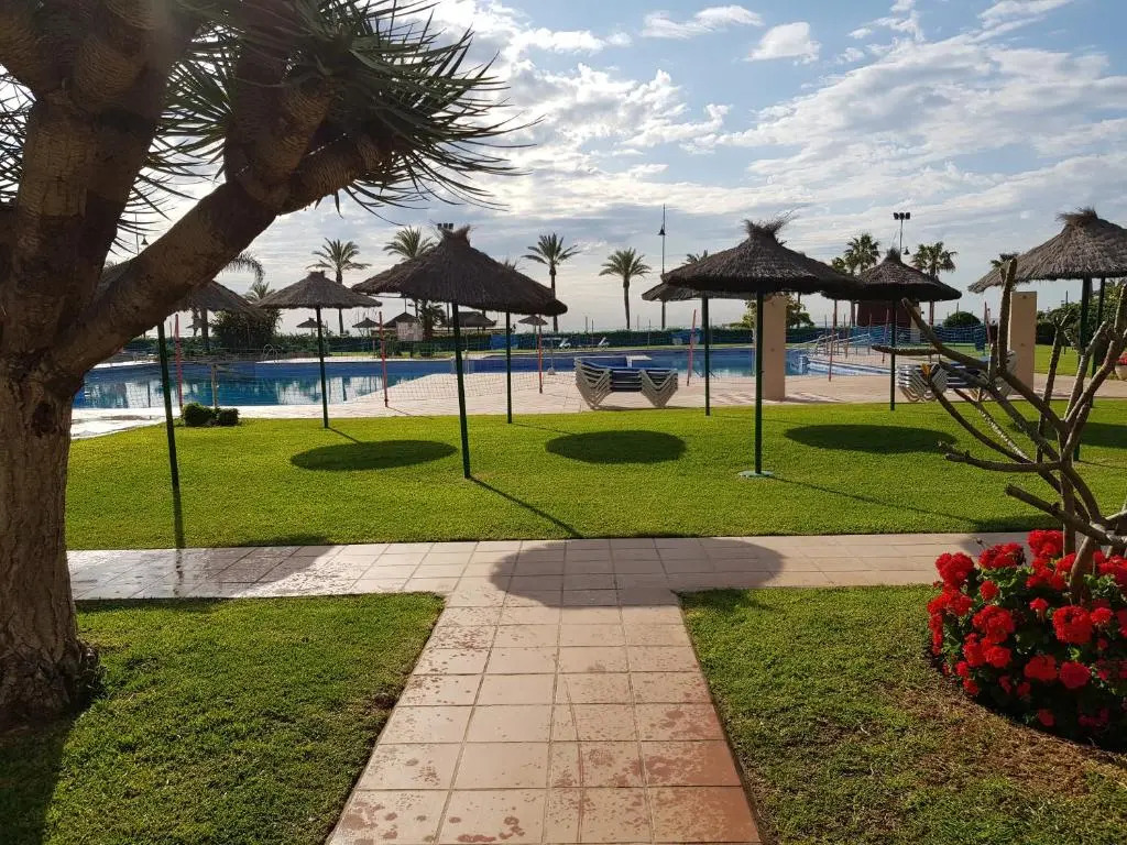 LUXURY HOUSE 110 m2 on the BEACH, POOL, PARKING