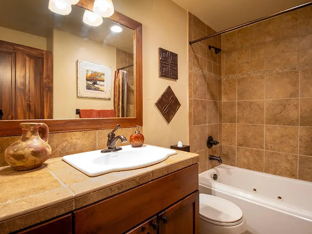 Cozens Pointe Building A Unit 302