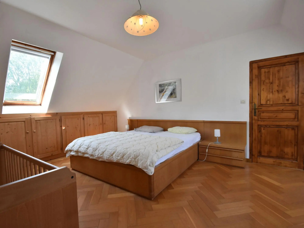Serene Holiday Home in Saint Pierre le Vieux with Garden