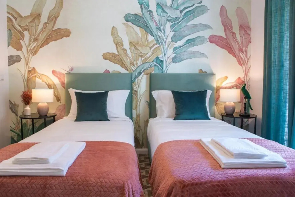 Succeed Campo Pequeno Guest House