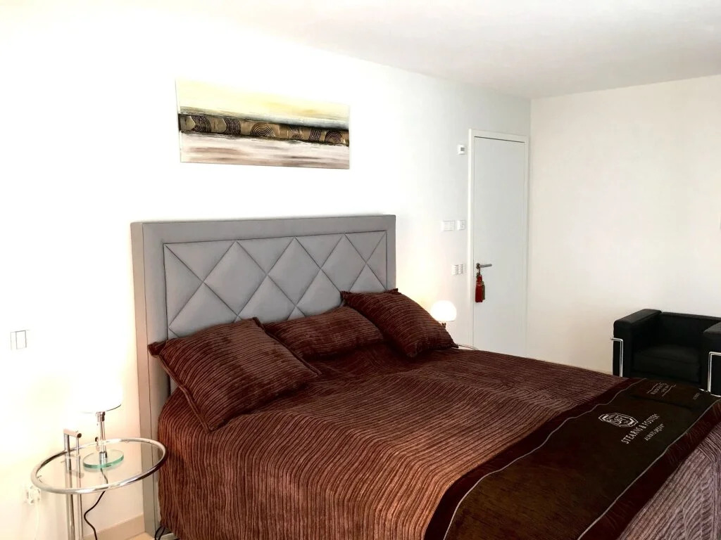 SUITES & SPA Hotel