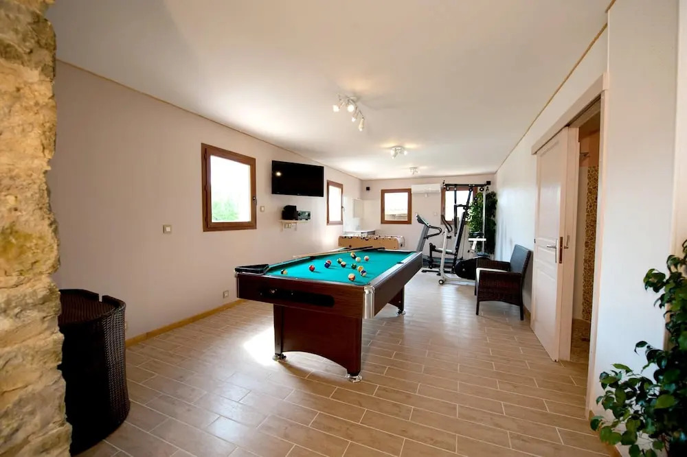Villa With 3 Bedrooms in Ventenac-cabardès, With Wonderful Mountain View, Private Pool, Enclosed Garden
