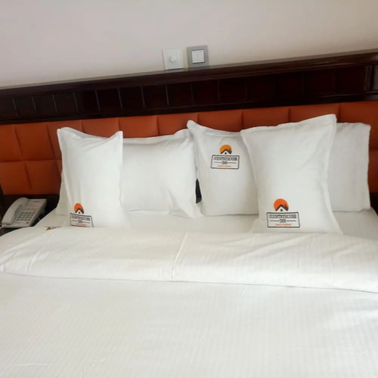 Countryhouse Inn Hotel