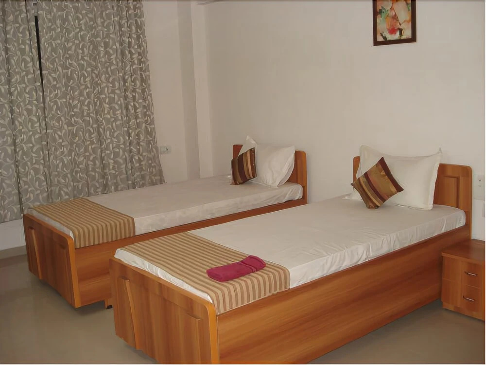 10 blossoms Hospitality Services