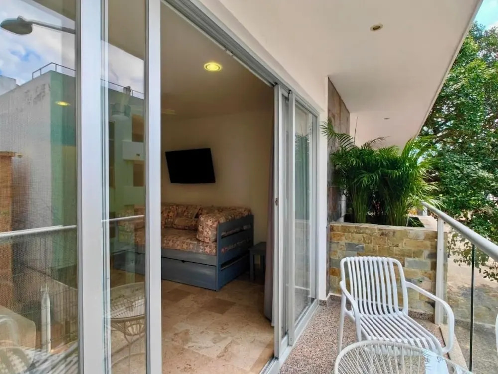 5th Coral Suite by Ixchel