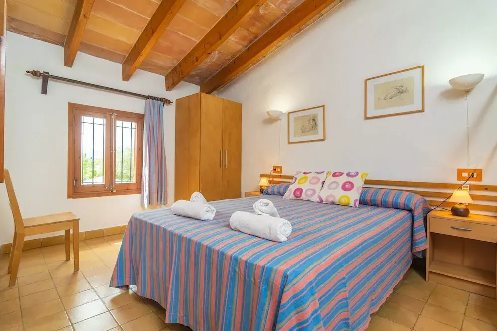 Villa in Pollenca With Private Pool & Garden