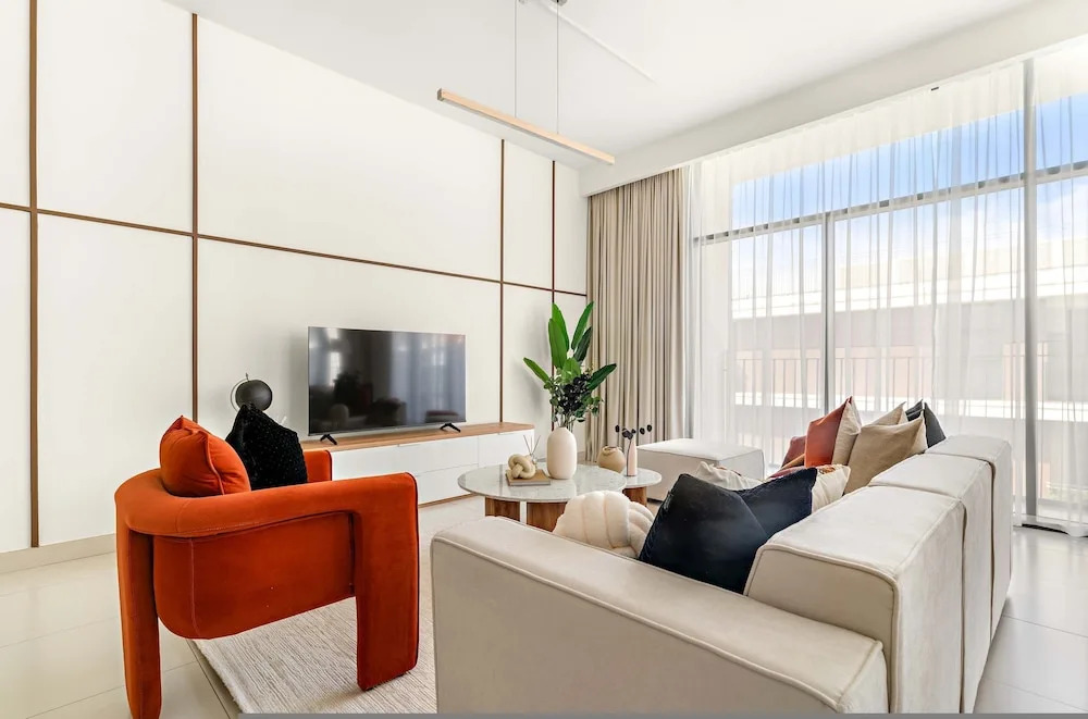 Silkhaus Luxurious 3BR Maid Dubai Hills
