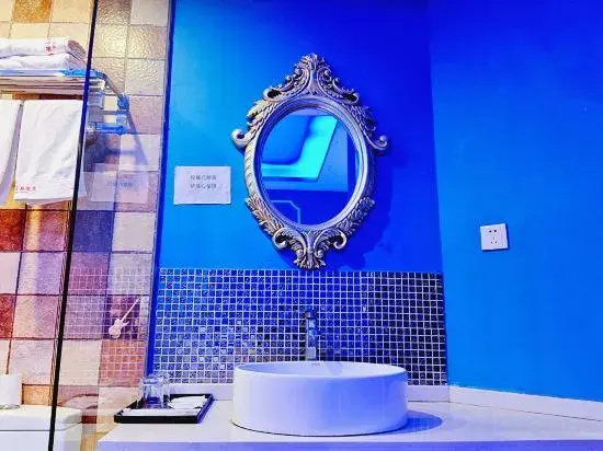HIGIRLHOTEL