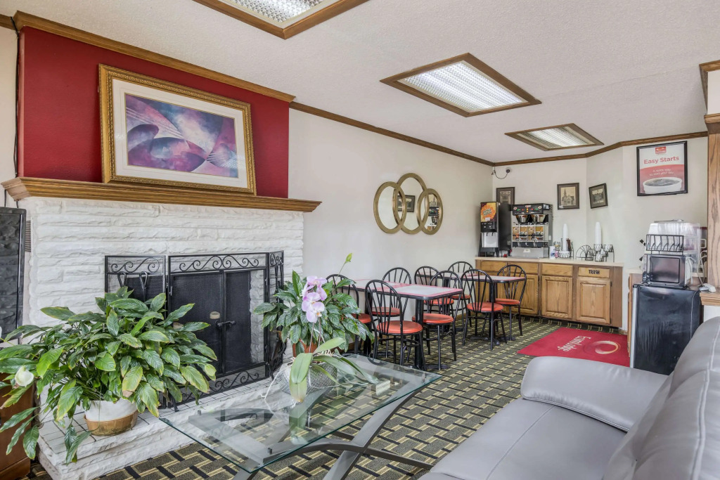 Econo Lodge Cameron