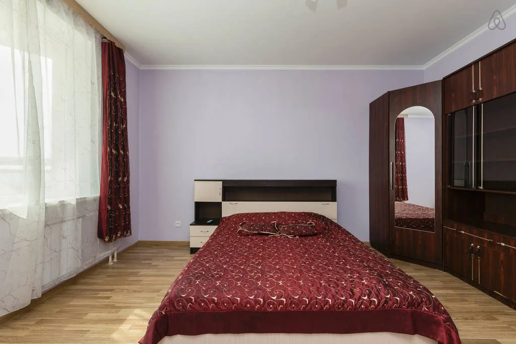 V Kupchino Apartments