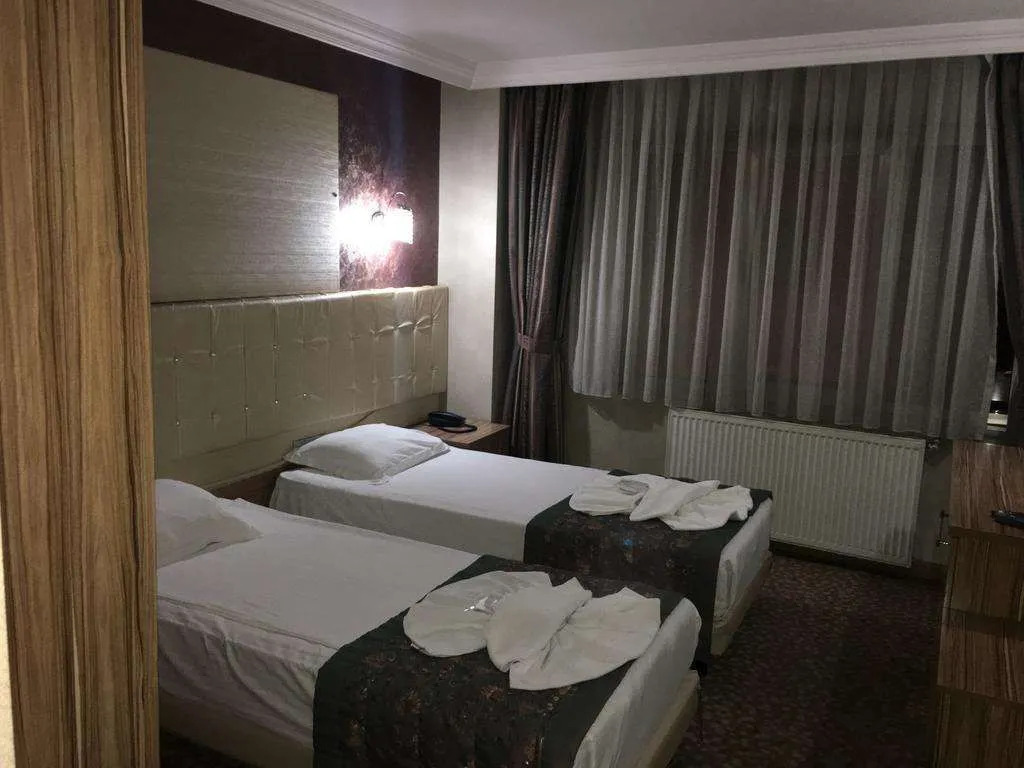City Wall Hotel