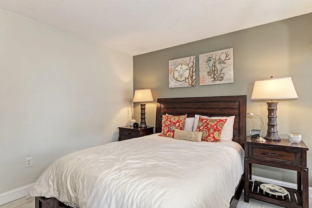 Midnight Cove Ii 322f - Serene Bayside ! 2 Bedroom Condo