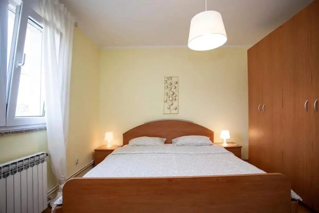 Leylandia Holiday house